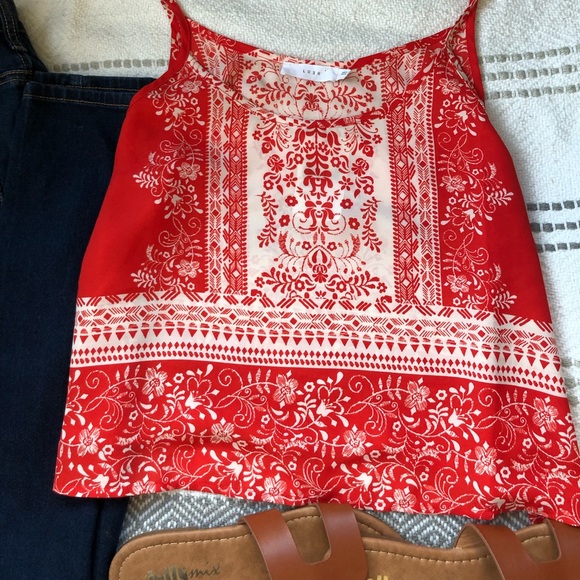 HP✨Cropped Tank - Picture 5 of 8